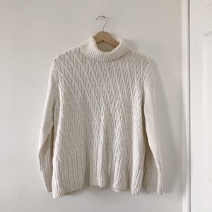 Tabi textured turtleneck sweater